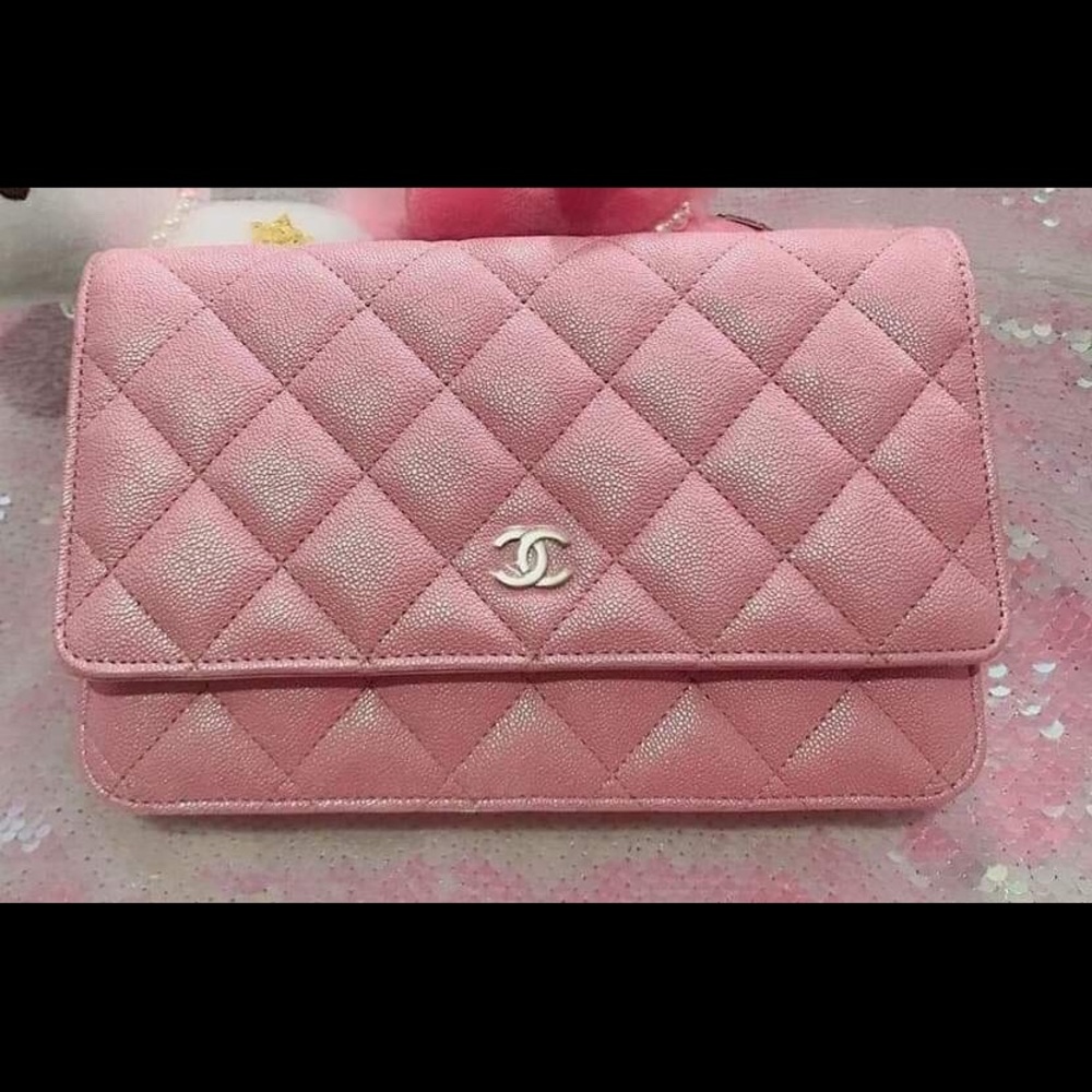 SOLD*** Chanel 19s Iridescent pink **hard to find